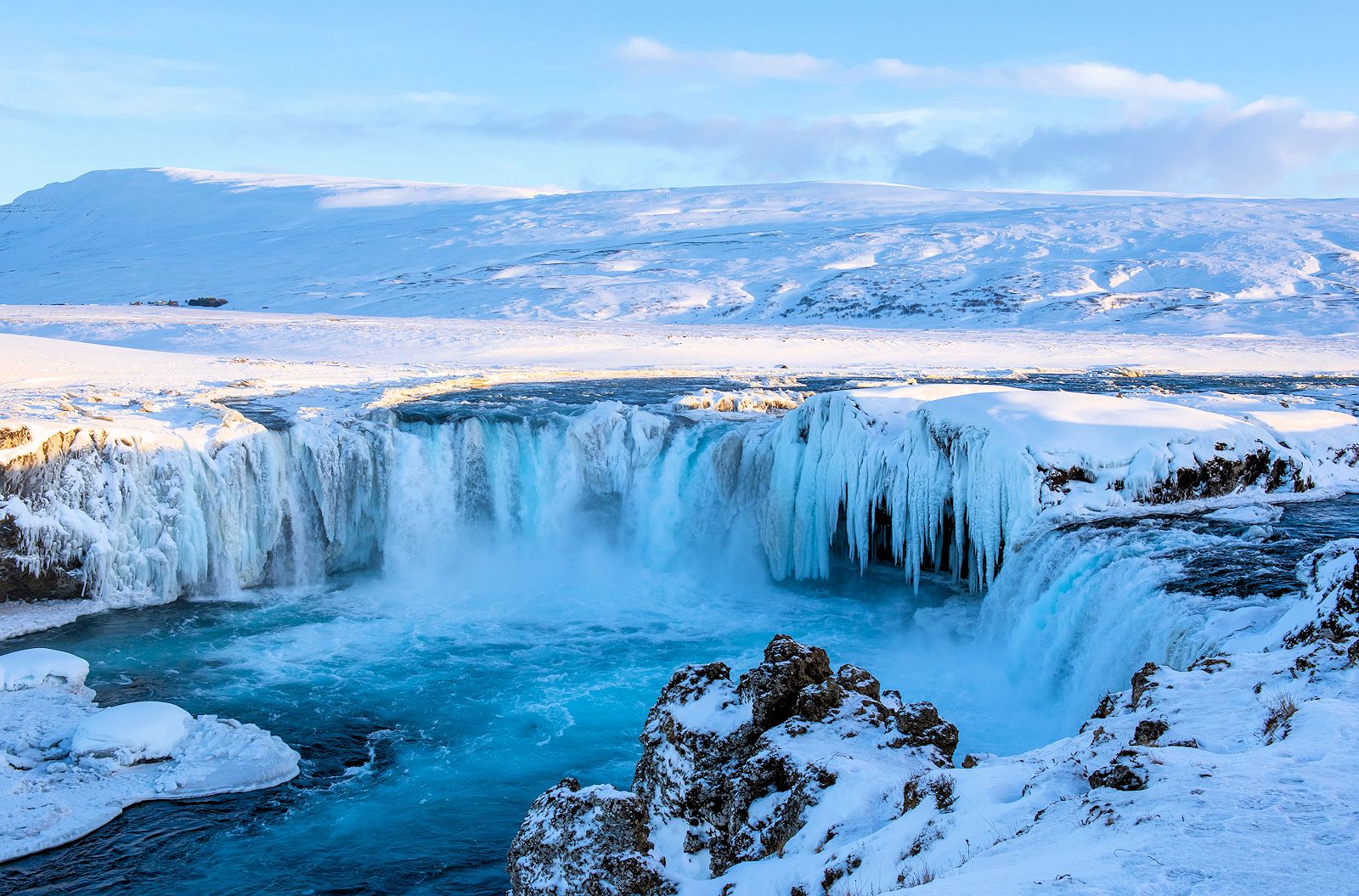Voyage en Islande Tout Compris Circuit Tout Inclus organisé circuit accompagné guide francophone 2026 2027 2028 prix pas cher séjour vol hote